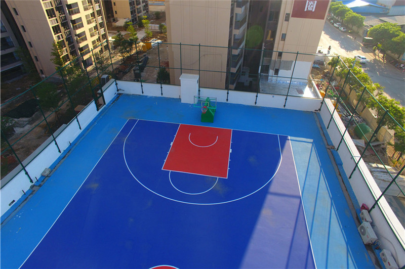 名称：楼顶篮球场围网